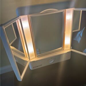 Conair White Vanity Mirror with Lights